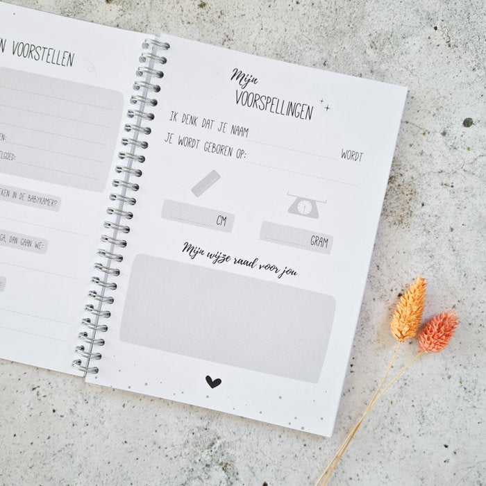 Babyshower Invulboek - Zwart-Wit met Stipjes